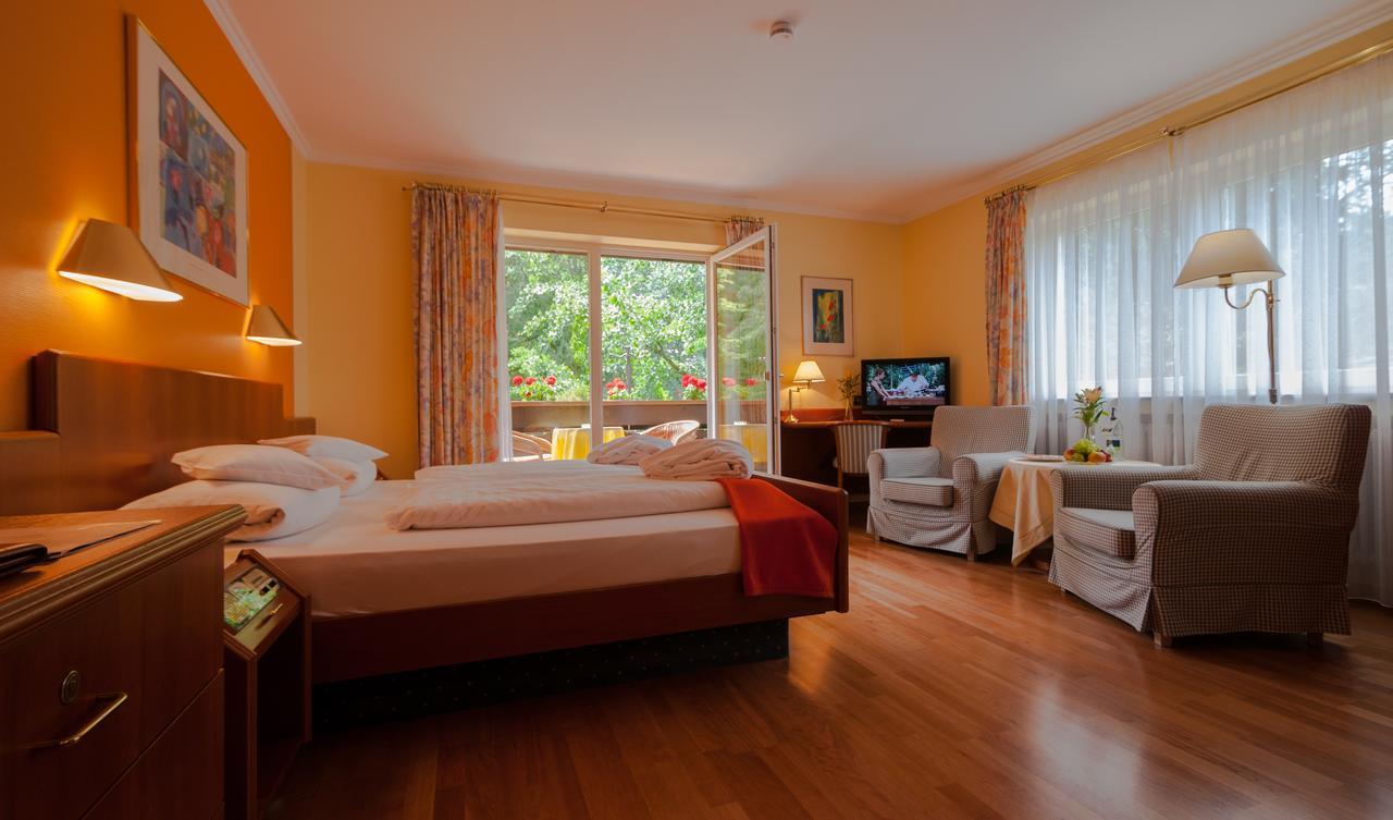 Art-Hotel Am Park Badenweiler Esterno foto